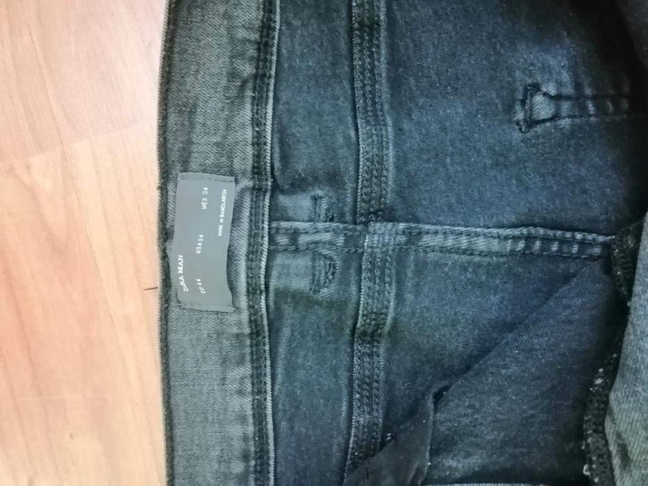 Blugi bărbați, Zara