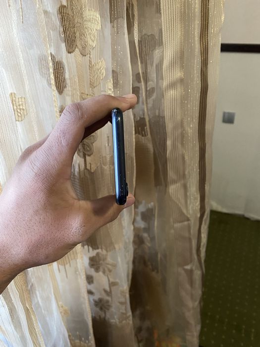 Iphone Xr 64 gb 81 yomkst