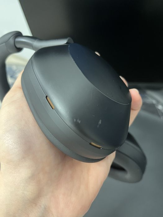 Наушники Sony WH-1000xm5