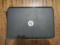 Лаптоп HP 15-r050