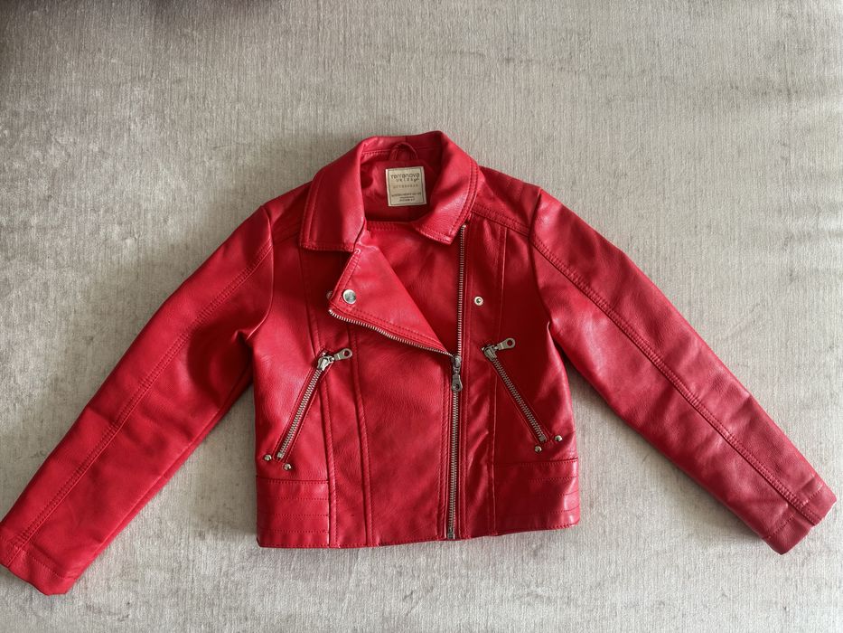 Куртка на девочку