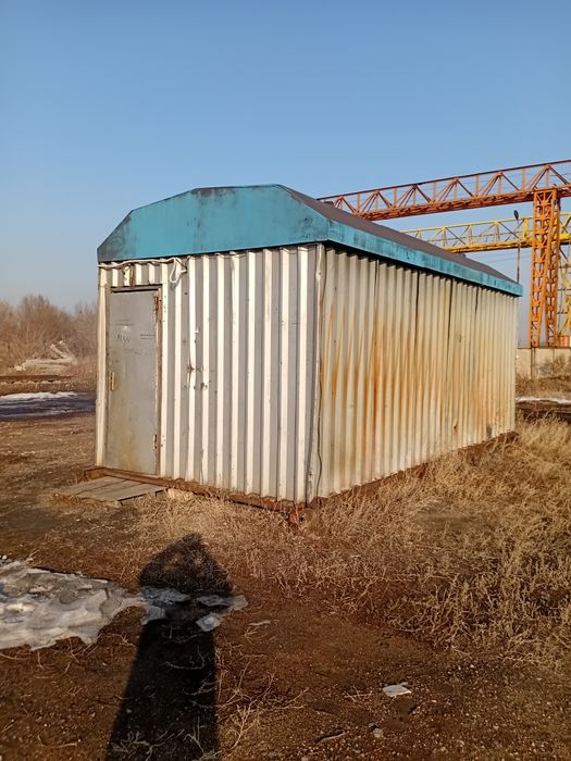Продаётся контейнера Бытовка