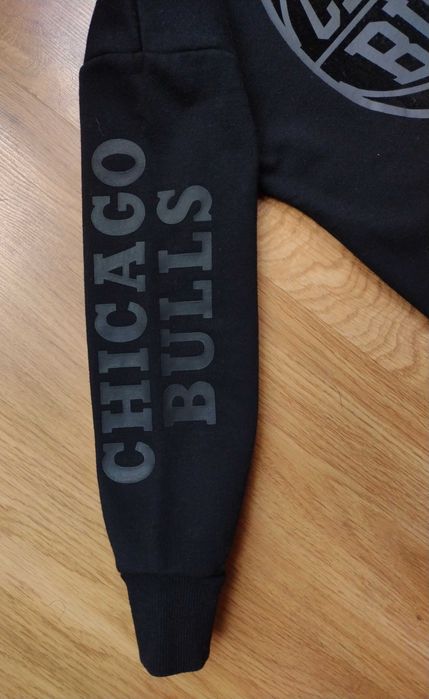 NBA / Chicago Bulls - детски суичър с качулка
