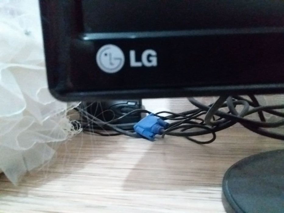 Продаю монитор LG Flatron диагональ 17