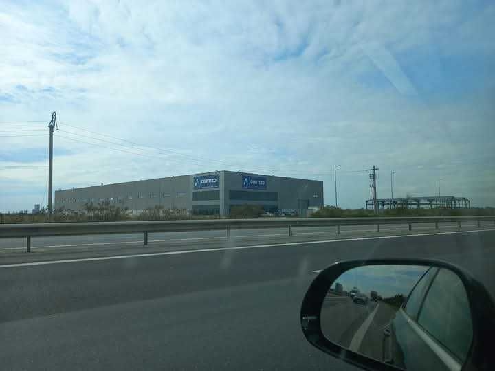 Teren 10000 m autostrada Buc-Pitesti