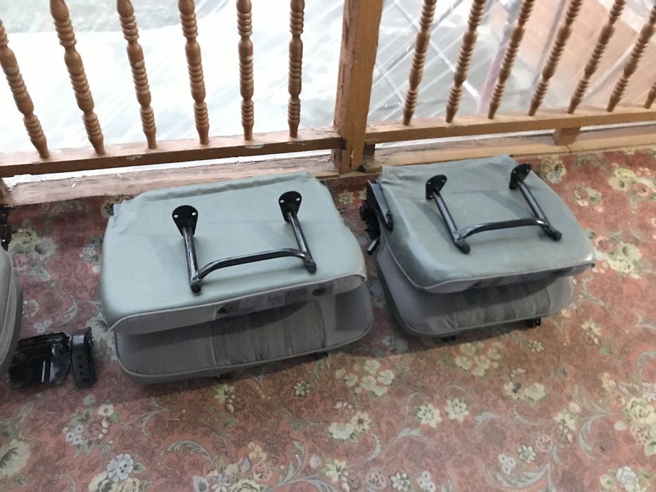 Damas orqa kaplekt sidinya sotladi