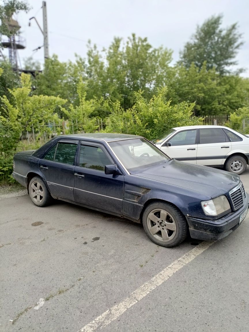 Продам мерс целиком.