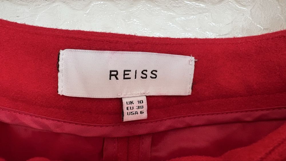 Вълнен червен дамски панталон