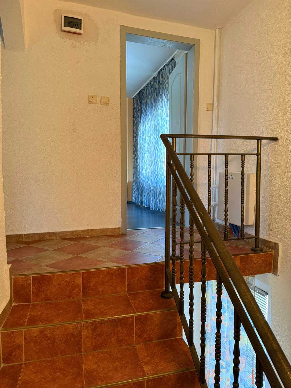 Продава КЪЩА
област София, в.з.Ярема