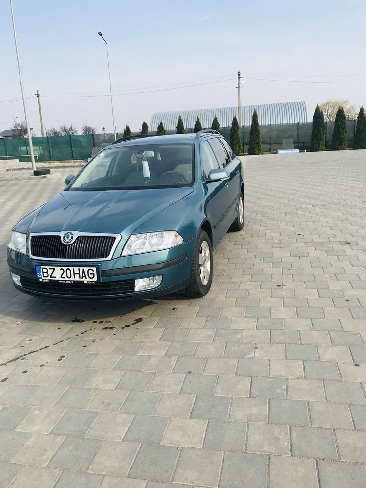 Vand sau schimb skoda octavia 2 2.0 dsg