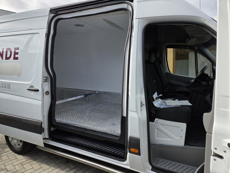 Mercedes sprinter frigorific euro 6 izoterm minus 0