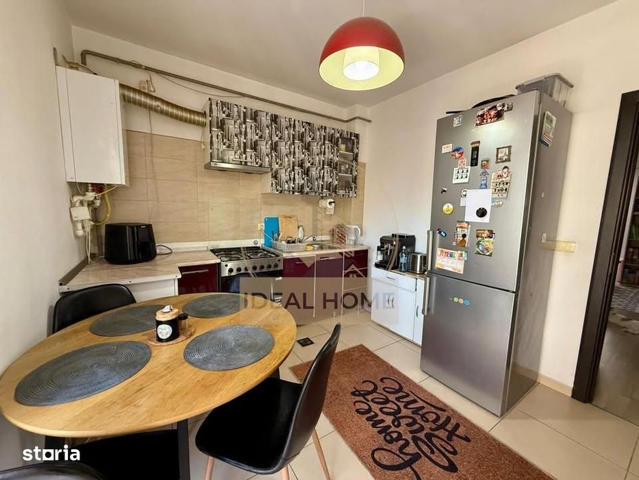 Apartament 3 camere decomandat - etajul 2 - loc de parcare - geam la b