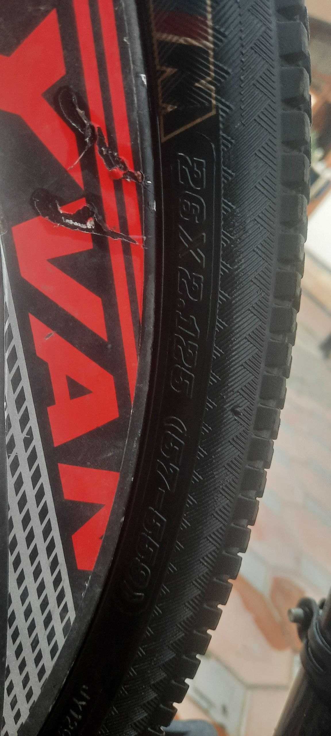 Велосипед 7 скороcтей от shimano в хорошем состоянии царапины на фото