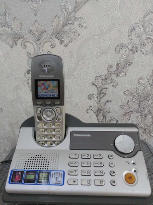 Радиотелефон Panasonic kx-tcd 235