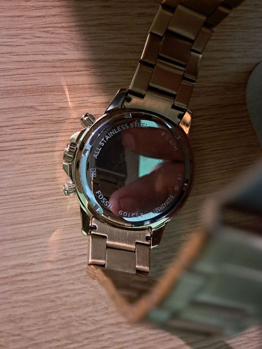 Vând ceas foștilor preț 1000 lei