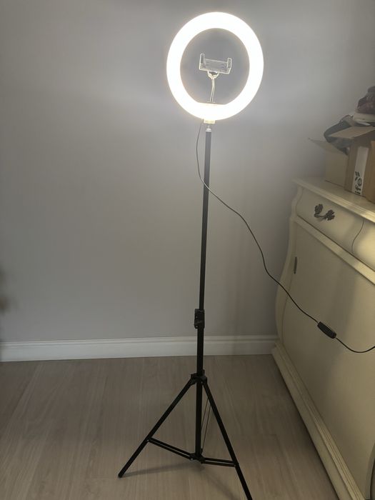 Продам лампу для блогеров