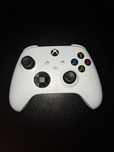 Controller Xbox Series în stare perfectă