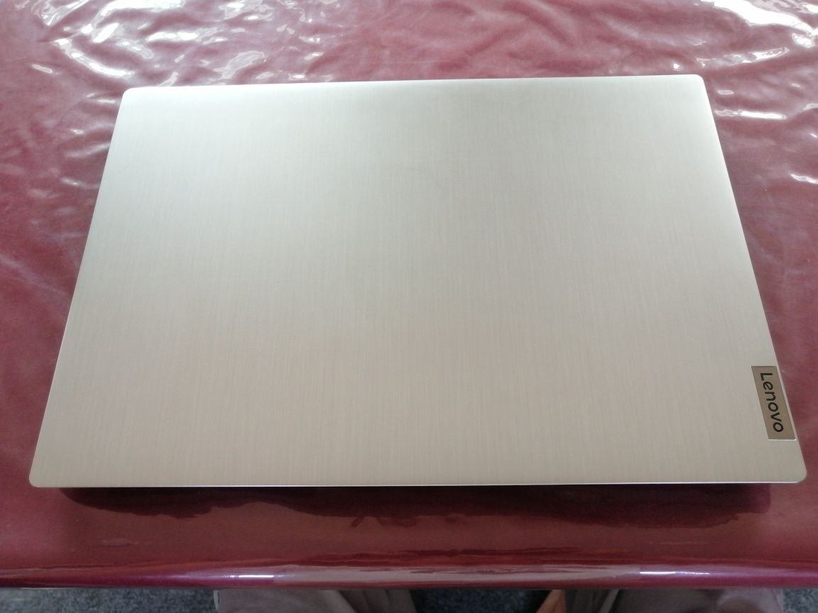 IdeaPad 3 15IML05 MODEL:81WB LENOVO noutbuk