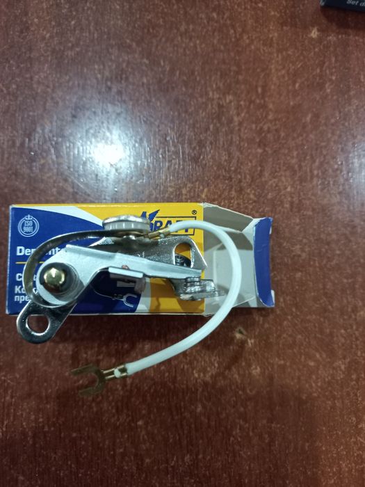 Контакты   трамблёра Ваз-2101-07