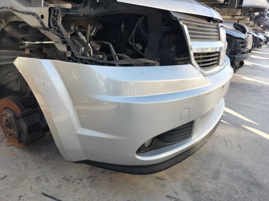 Предна броня Dodge Journey / Додж Джърни 2010г.
