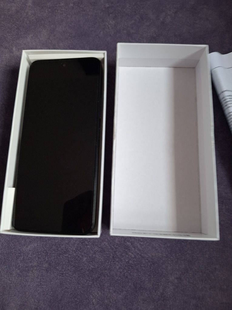 Redmi 13 Нов с кутията