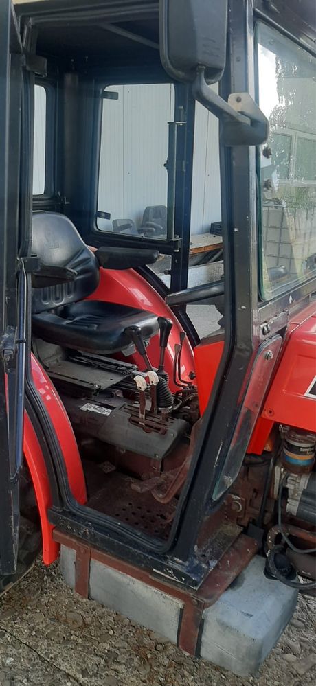 Tractor Fiat 570