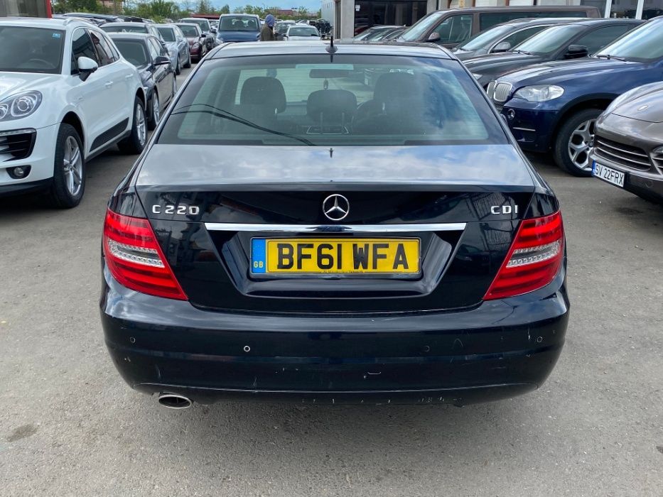 Dezmembrez Mercedes C 220 cdi 2012 W204 euro 5 cod motor 651911