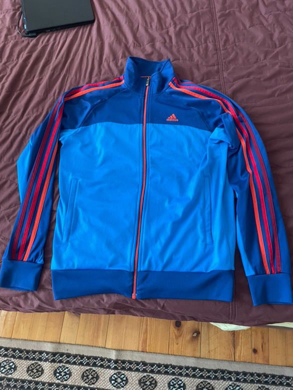 Суичери napapijri и adidas essentials