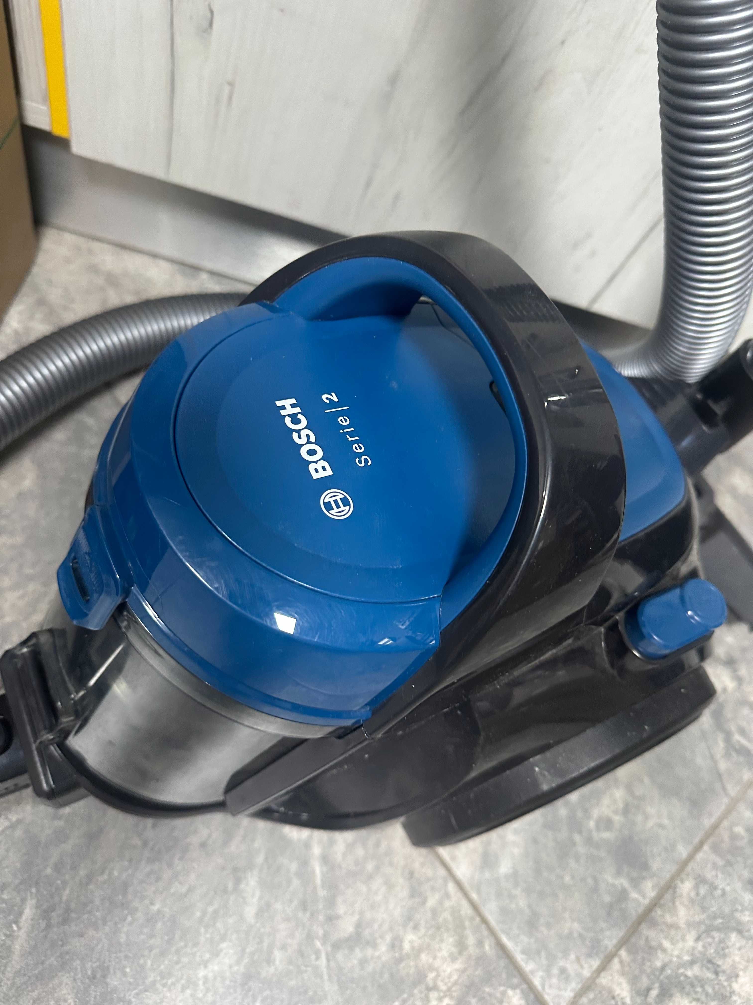 Прахосмукачка без торба BOSCH BGS05A220 1.5 L