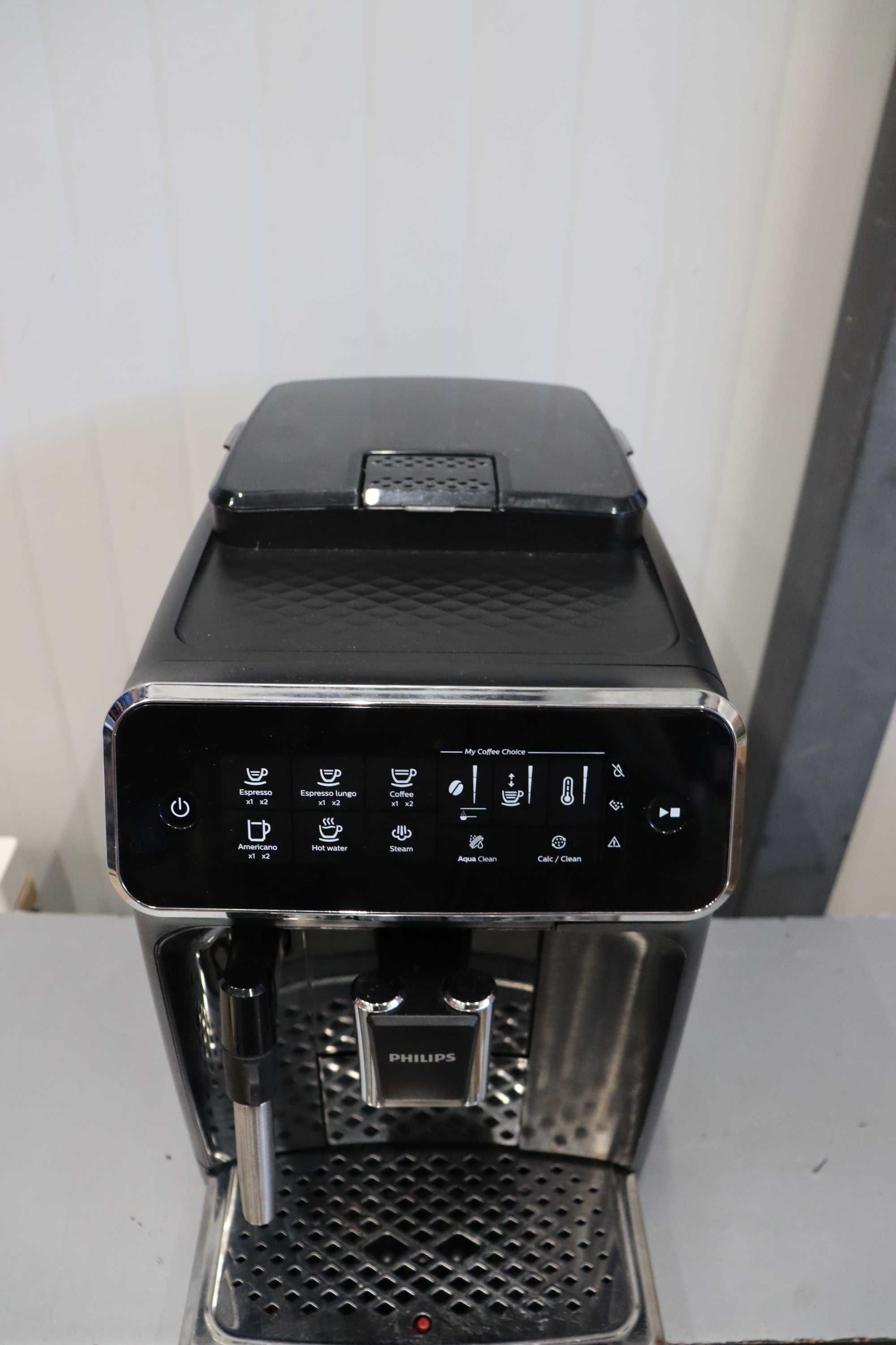 Philips 3200 Series  EP3221 Автоматична кафемашина, сензорен екран