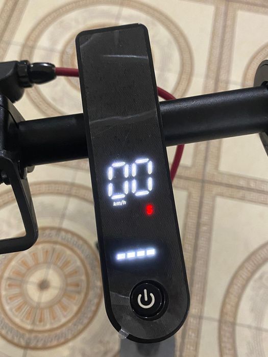 Vînd trotineta electrica mobix sau schimb cu atv