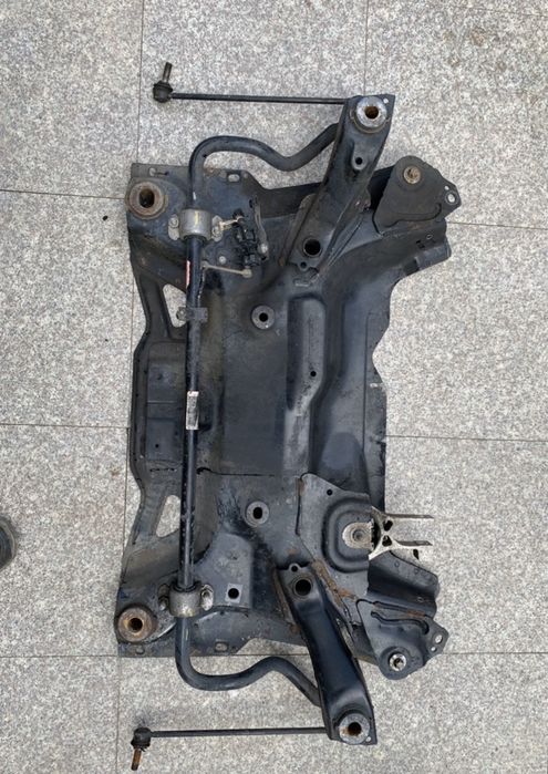 Jug cadru motor Peugeot 508 motor 2.0 hdi stare f buna!