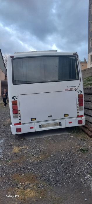 Avtobusga kuzuf sotiladi
