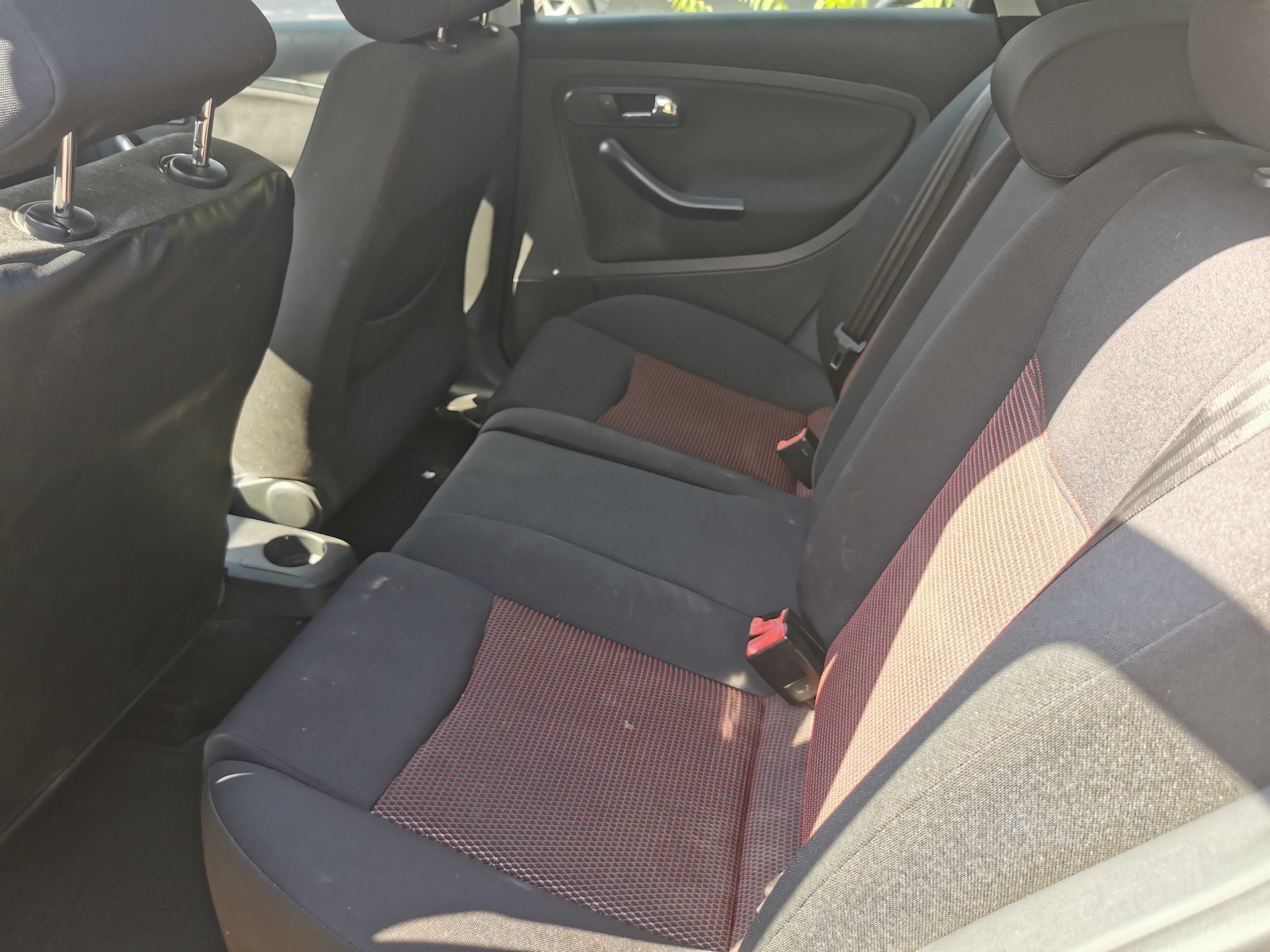 Vand Seat Ibiza 1.4 TDI , 80 CP, fabricat 2006 - euro 4, climatronic