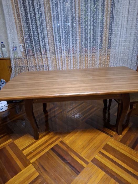 Стол стулья от KENG MAKON