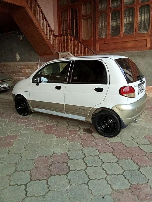 Moshina sotiladi naxtka variyat yoq