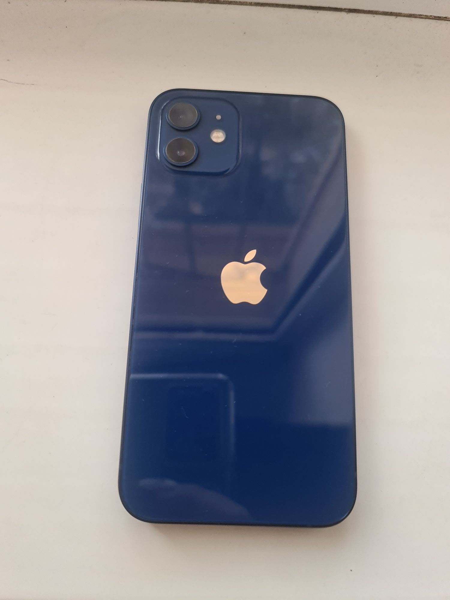 Iphone12 64 гб 85% ёмкость