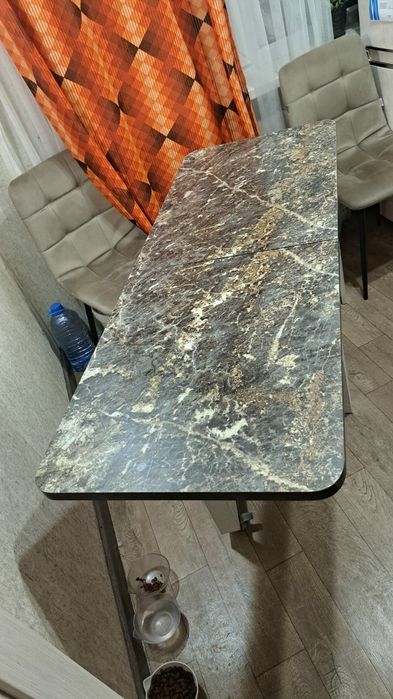 Кухонный стол раздвижной