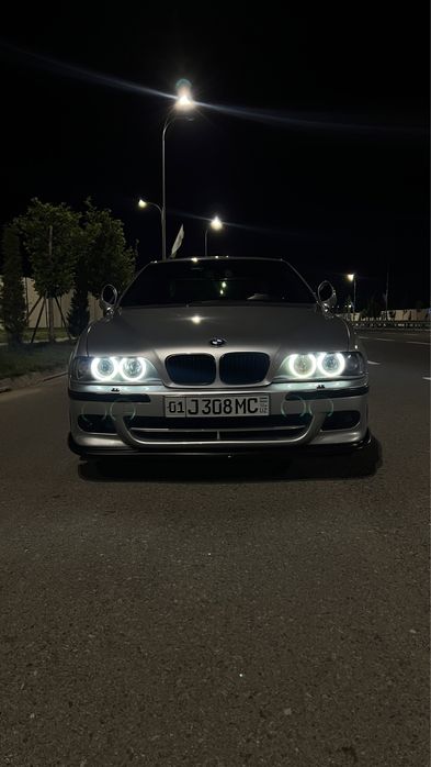 BMW e39 528i металлик