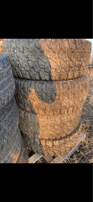 Anvelope teren 33x15,50R17 LT