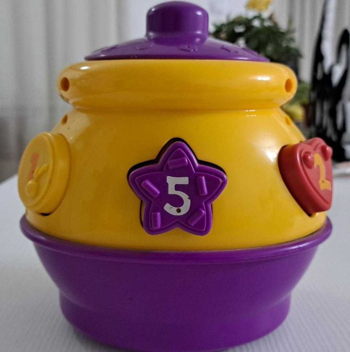 NOU -Limba Romana, Jucarie interactiva Fisher Price, Borcanul cu forme