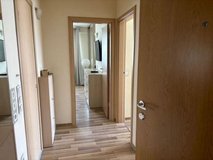 Продава се Двустаен апартамент в София, Манастирски ливади - 55 кв.м за 3273 €/кв.м - Снимка #5