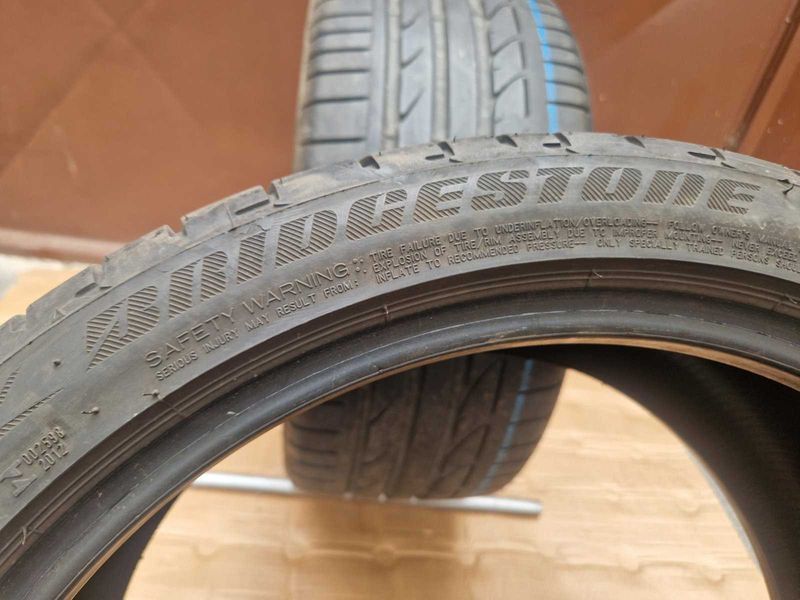 2 Bridgestone R18 245/35
летни гуми Runflat 
DOT4518