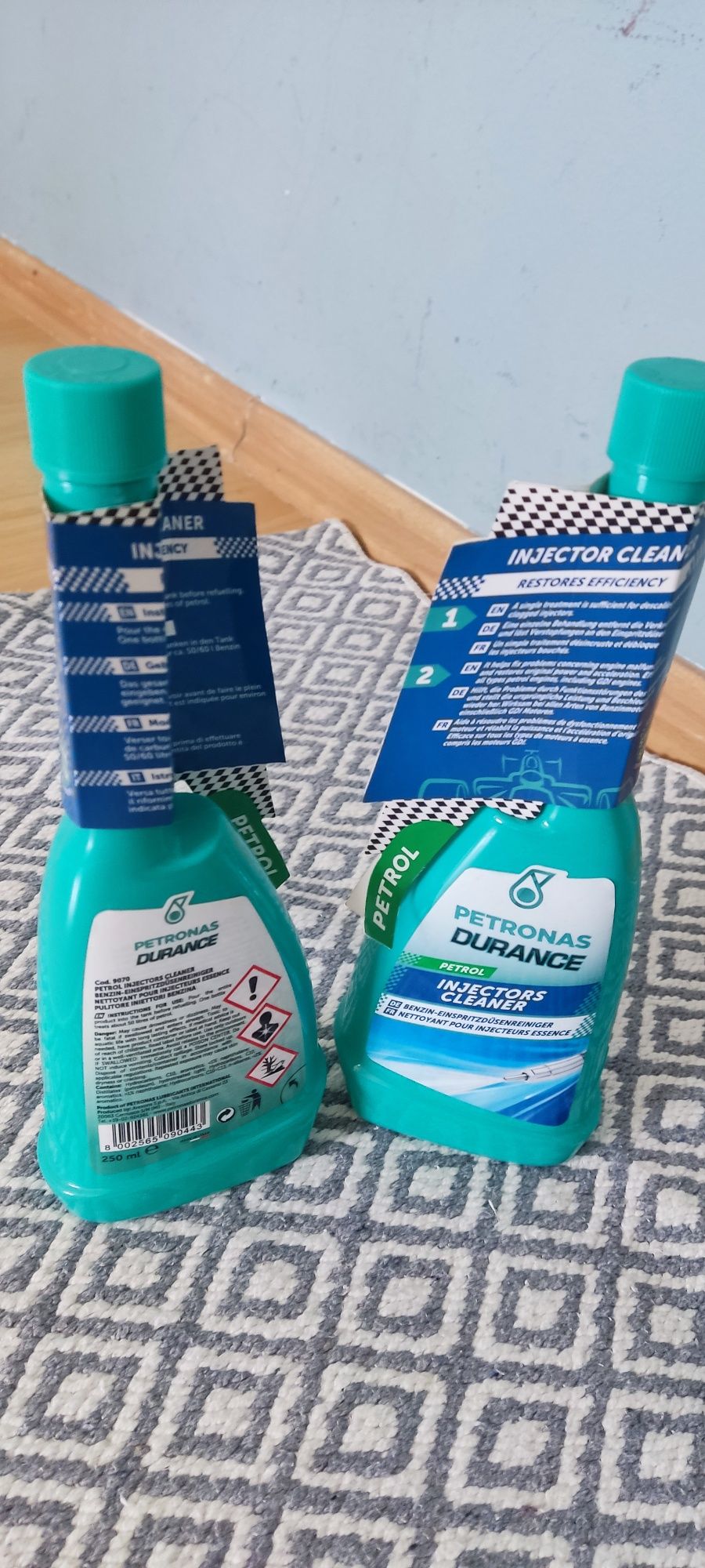 Soluție pentru curățarea injectoarelor Petronas