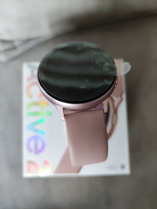 Samsung Galaxy Watch Active 2 - ЗА ЧАСТИ