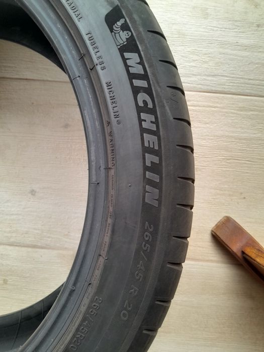 Două cauciucuri Michelin pilot sport EV