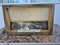 Vând Radio Lampi,carcasa lemn,1940-1989 marca Loewe& opta,type 2791 w
