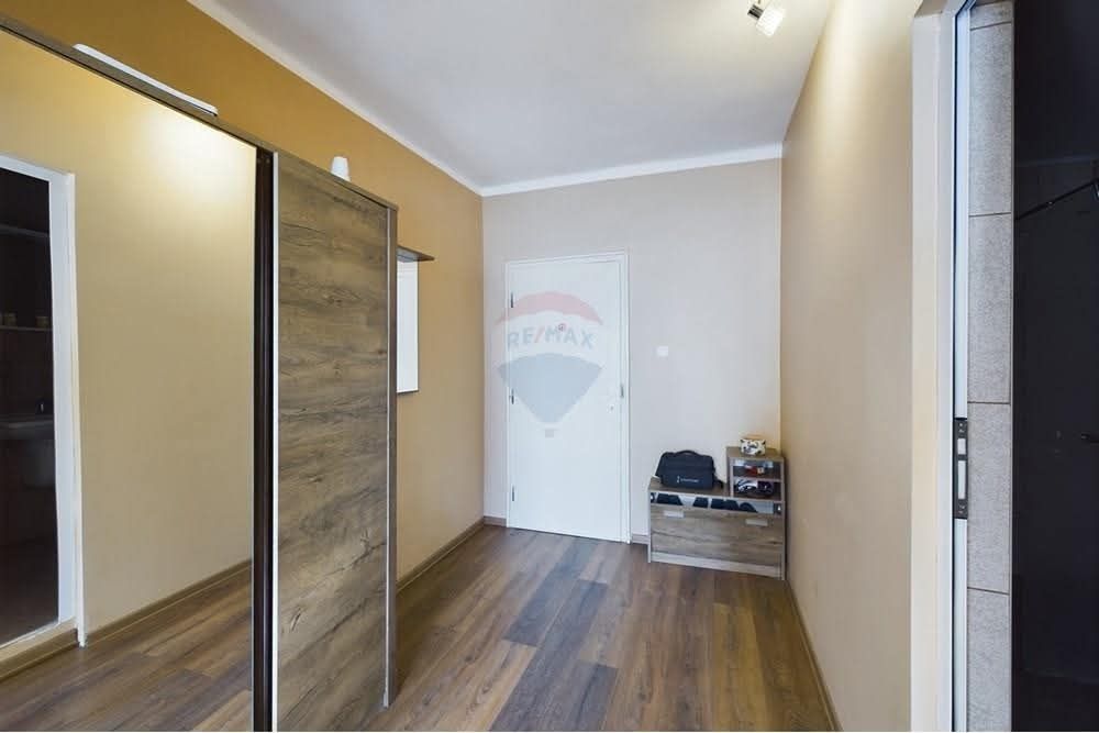 Продава се Многостаен апартамент в Варна, Център - 135 кв.м за 2667 €/кв.м - Снимка #10