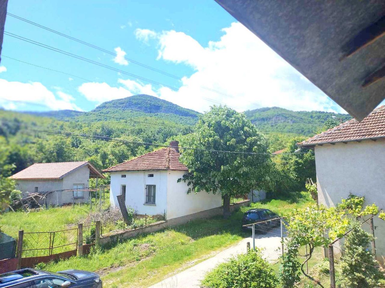 Продава се Къща в с. Добревци, Област Ловеч - 110 кв.м за 153 €/кв.м - Снимка #1