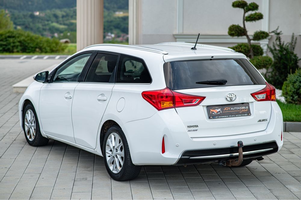 Toyota Auris *Rate* 2.0 Diesel 2014 *Garantie 12 Luni*